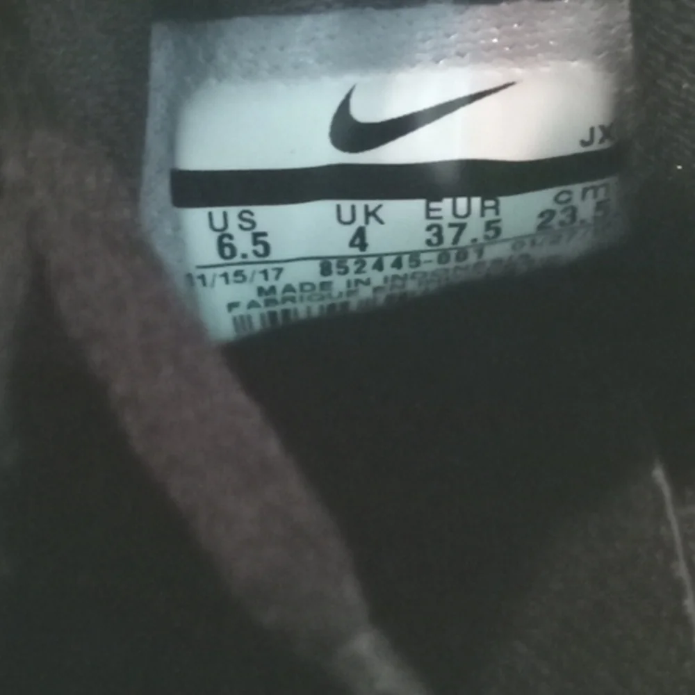 Nike Air Max Dynasty black Running Shoes